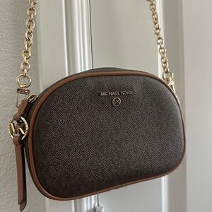 Michael Kors Cross body bag